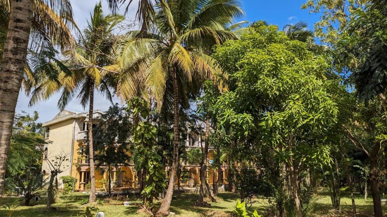 Ar Sun Hotel Antsiranana Экстерьер фото